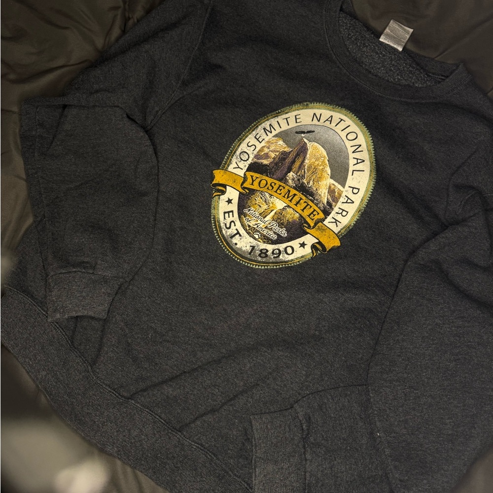 Yosemite National Park Graphic Sweatshirt